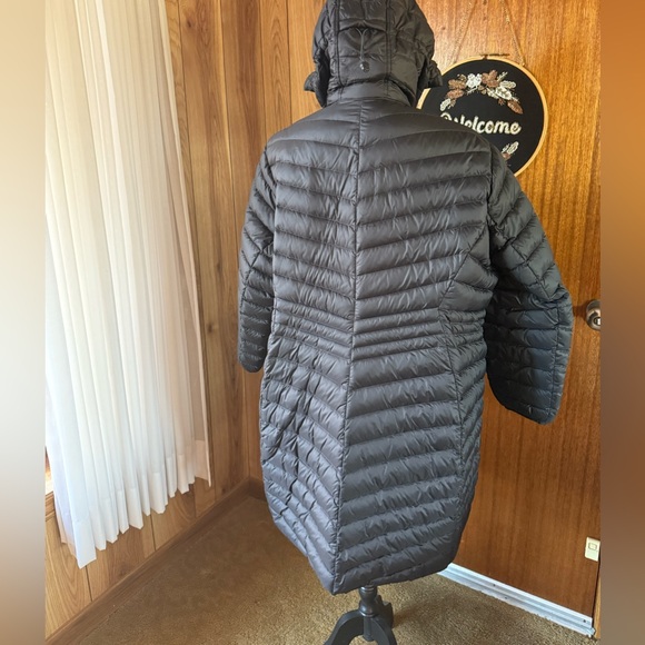 Packable puffer coat - Picture 4 of 8
